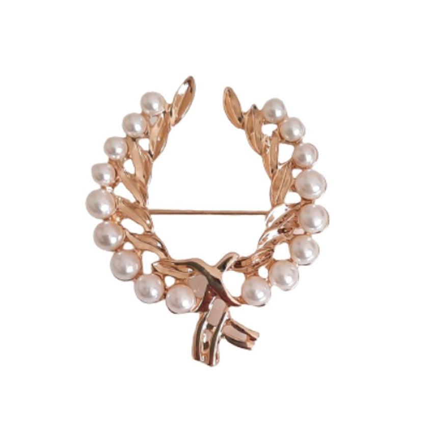 Elegant Pearl Wreath Brooch